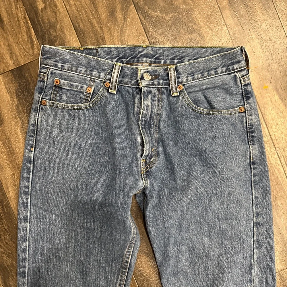 Levi's 505 Medium Wash Denim Jeans Regular Fit Straight Leg Men's Size 30x30